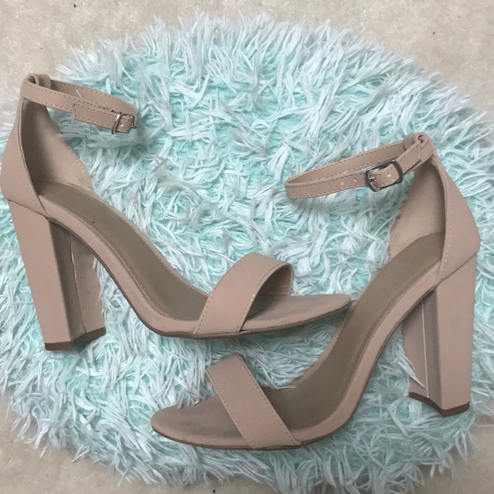 Charlotte Russe nude heals